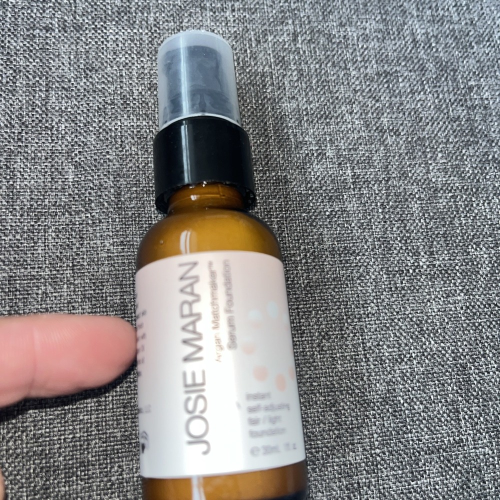 Josie Maran Matchmaker Argan Serum Foundation Light/Medium 1 fl. oz.